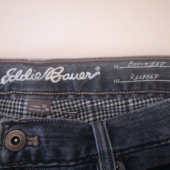 Eddie Bauer Ladies Boyfriend Fit Medium Wash Relaxed Leg Lined Jeans - Picture 5 of 16